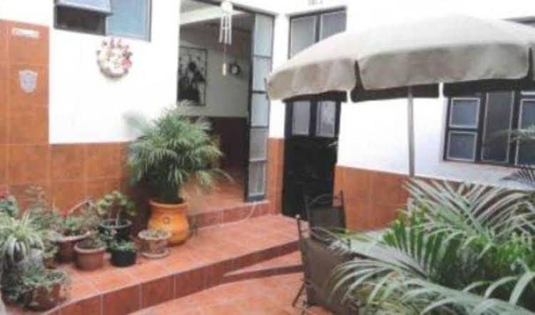 Hostal Menavi Hostal Menavi