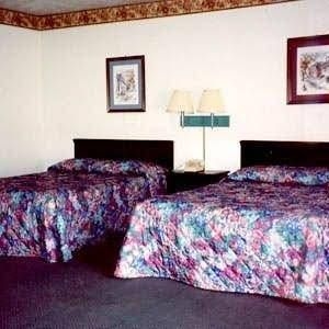 Budget Host Inn Charleston2
