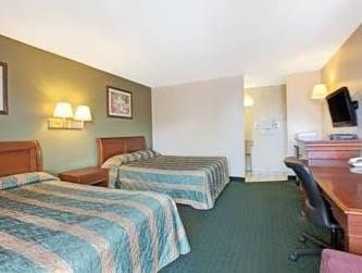Knights Inn2