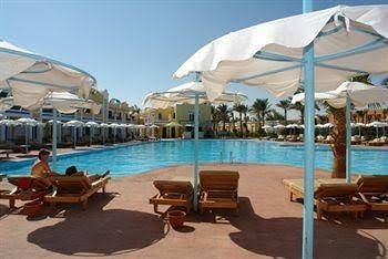 Lillyland Beach Club Resort1