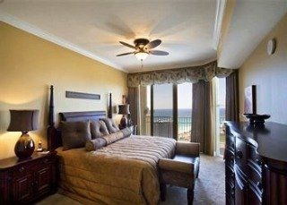 Resort Quest Rentals at Ariel Dunes Condominiums4