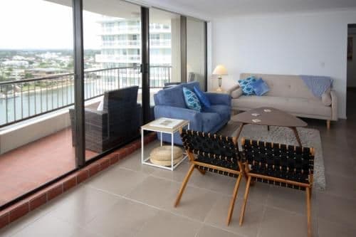 Deluxe Two-Bedroom Apartment