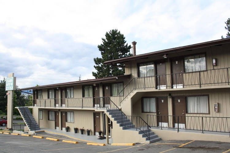 Columbia Motor Inn2