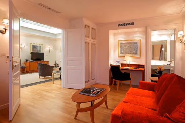 SUITE EXECUTIVE