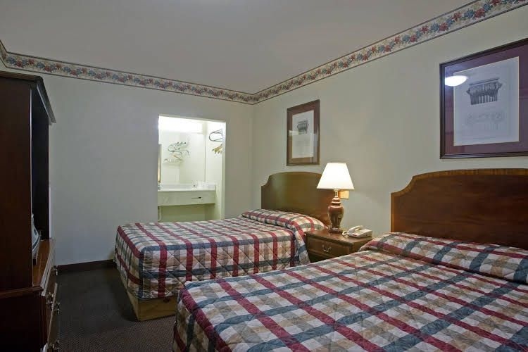 Value Inn Knoxville2