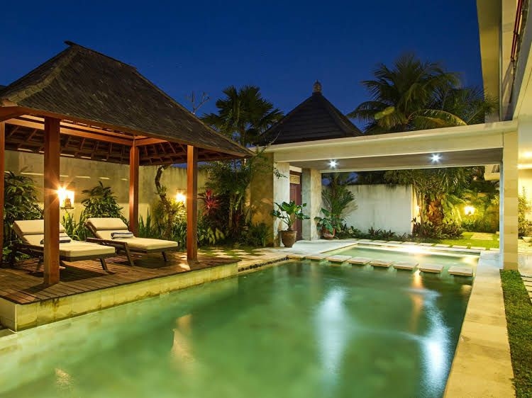 แอปเปิ้ลวิลลาแอนด์อพาร์ตเมนท์ (Apple Villas & Apartments)1