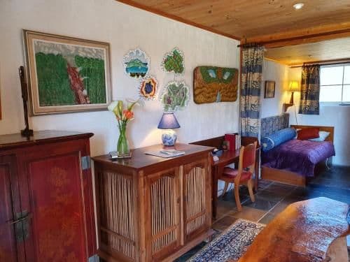 Queen Room with Spa Bath