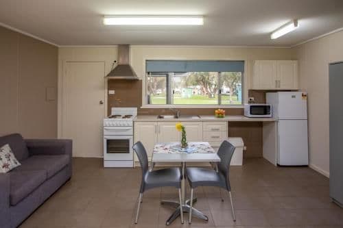 Studio Cabin