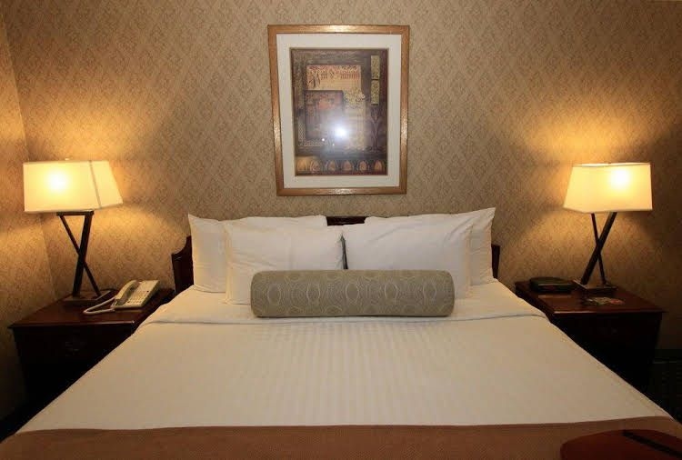Bethesda Court Hotel4
