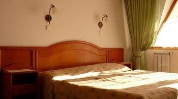 Agnes Hotel1