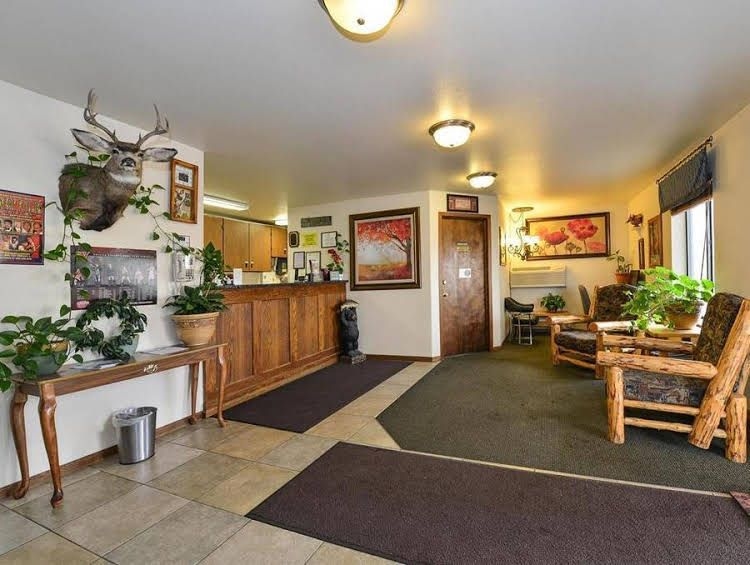 Americas Best Value Inn Dillon2