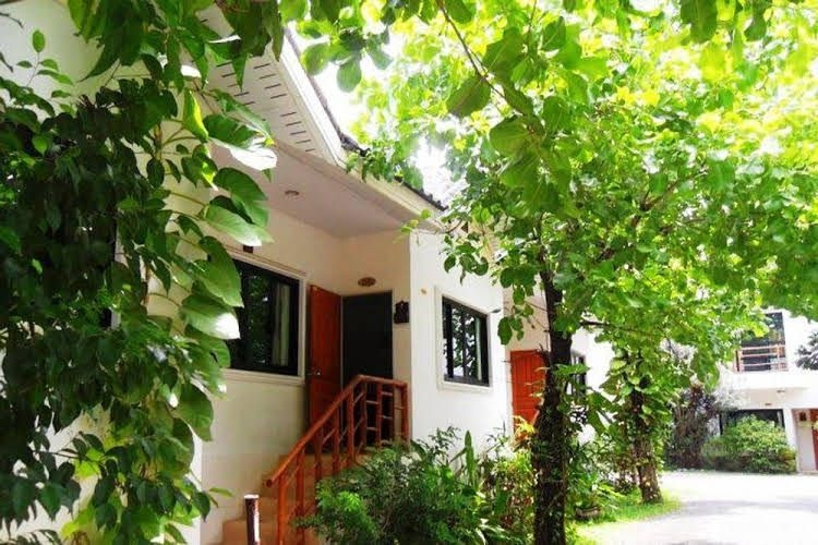 ชญาดา การ์เด้น เฮ้าส์ แอนด์ รีสอร์ท โฮเทล (Chayada Garden House and Resort Hotel)0