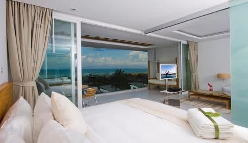 Two-Bedroom Apartment with Ocean View