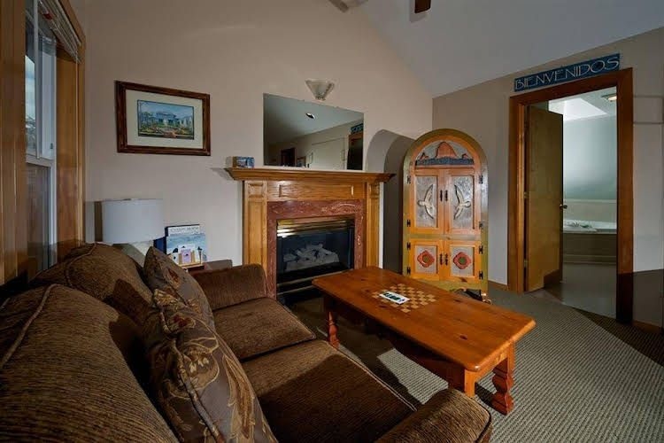 Blue Gull Inn2