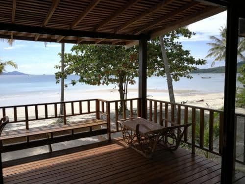 Deluxe Bungalow - Beach Front