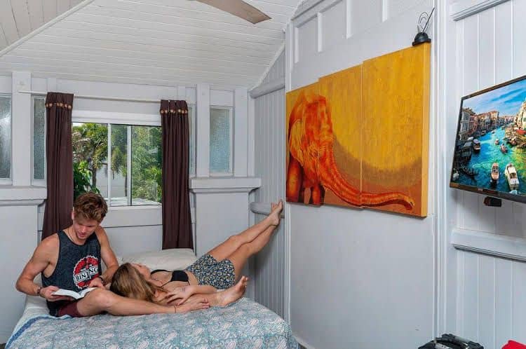 Reef Backpackers Reef Backpackers
