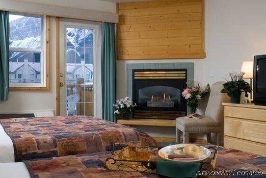 Canmore Rocky Mountain Inn2