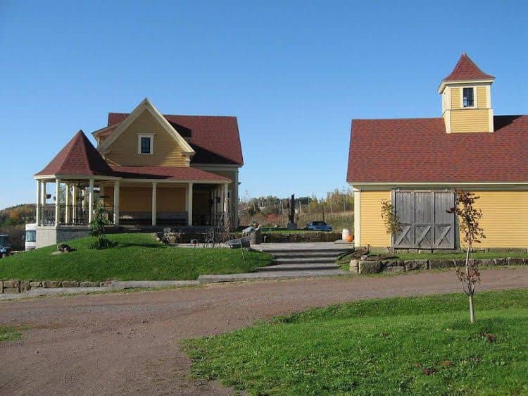 Magnetic Hill Winery and B&B Magnetic Hill Winery and B&B