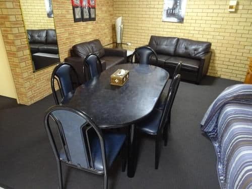 Two-Bedroom Apartment (Non Pet-Friendly)
