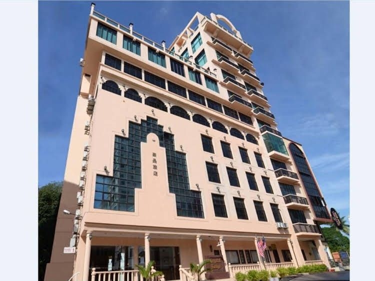 คริสตัลลอดจ์ (Crystal Lodge)0
