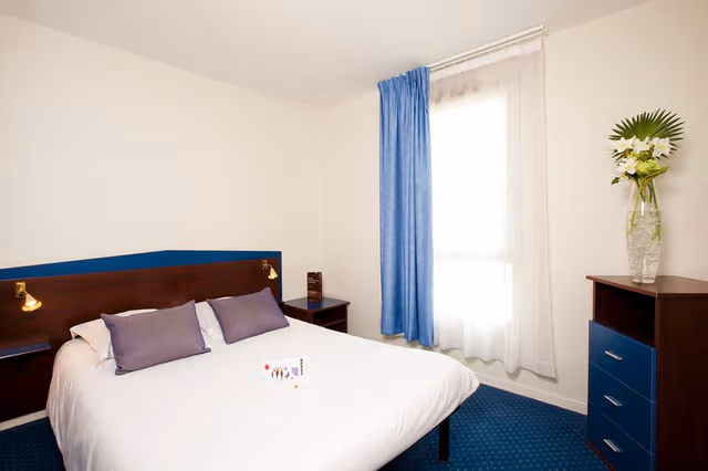 APARTMENT TWO BEDROOMS