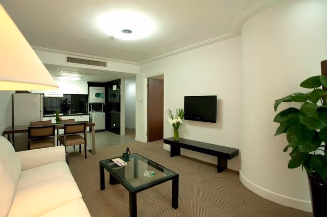 FAMILY ROOM TWO BEDROOMS