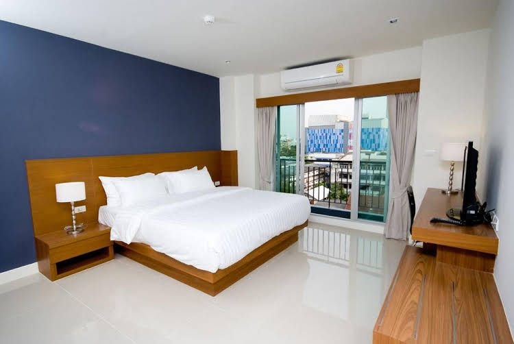 พรรณภัทร เพลส (Pannapat Place)1