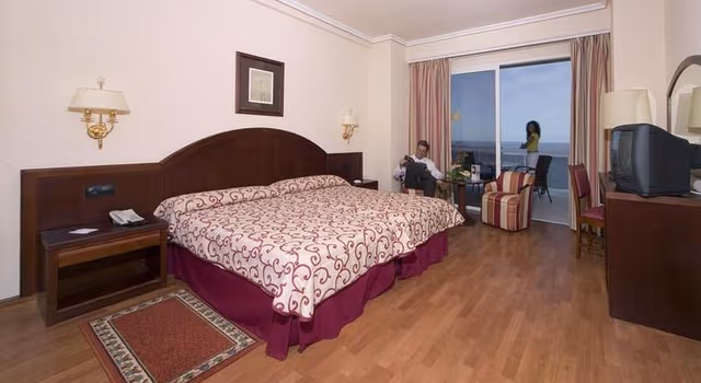 Double or Twin SEA VIEW CAPACITY 2