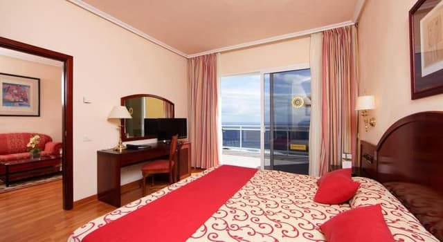 JUNIOR SUITE CAPACITY 4