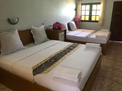 Deluxe Double or Twin Room with Pool View