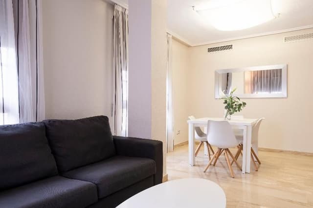 APARTMENT SUPERIOR CAPACITY 4