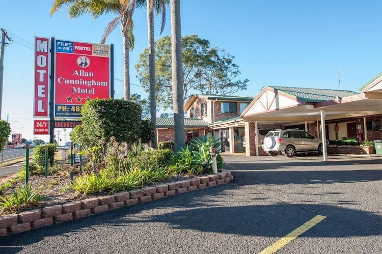 อัลลัน คันนิ่งแฮม โมเต็ล (Allan Cunningham Motel)3