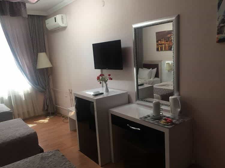 SRF Hotel