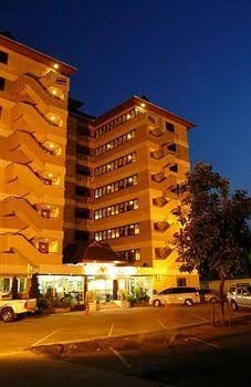 โรงแรมเดอะ คาแนล (The Canal Hotel)0