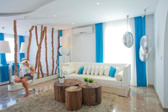 VILLA FOUR BEDROOMS