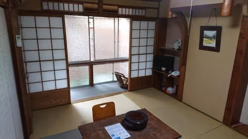 Twin Room with Shared Bathroom