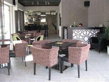 Paralimnio Suites0