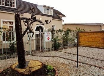 Jembjo's Knysna Lodge & Backpackers2