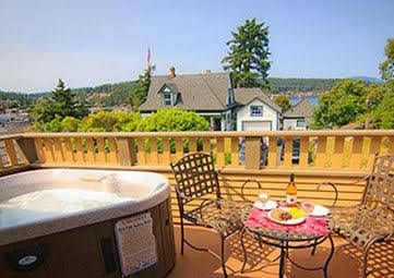 Tucker House Inn0