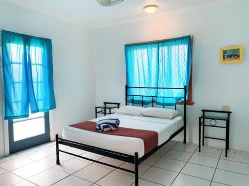 Apartment with Private Bathroom and Shared Kitchen