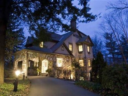 North Lodge on Oakland Bed and Breakfast0