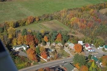 Old Red Inn & Cottages4
