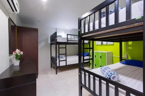 Connecting Studio (8 Adults)