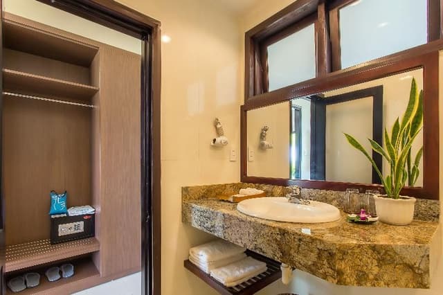 VILLA KING BED TWO BEDROOMS