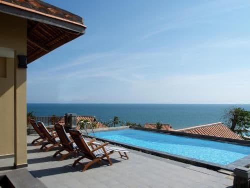 Family Three-Bedroom Villa with Private Pool