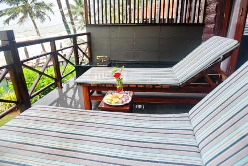 Bungalow with Sea View