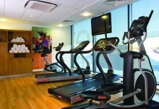 เพนตาโฮเต็ล เดอร์บี (Pentahotel Derby)0