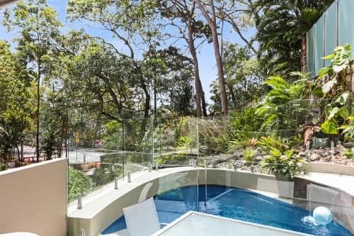 Two-Bedroom Apartment with Private Pool (4)