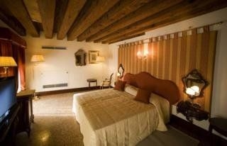 Ruzzini Palace3