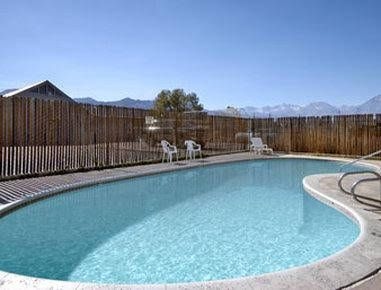 Super 8 Motel0